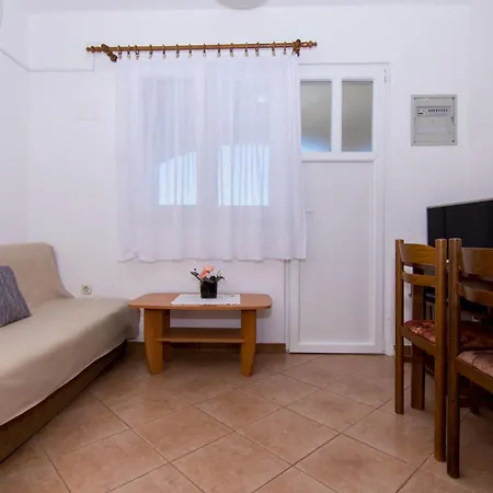 Apartment Slanada-3 By Interhome *